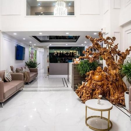 3T Hotel 41 Nguyen Thai Hoc- By Bay Luxury Ханой Екстериор снимка
