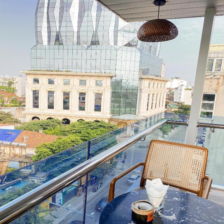 3T Hotel 41 Nguyen Thai Hoc- By Bay Luxury Ханой Екстериор снимка