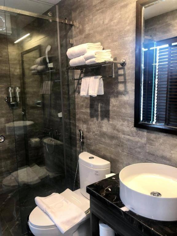 3T Hotel 41 Nguyen Thai Hoc- By Bay Luxury Ханой Екстериор снимка